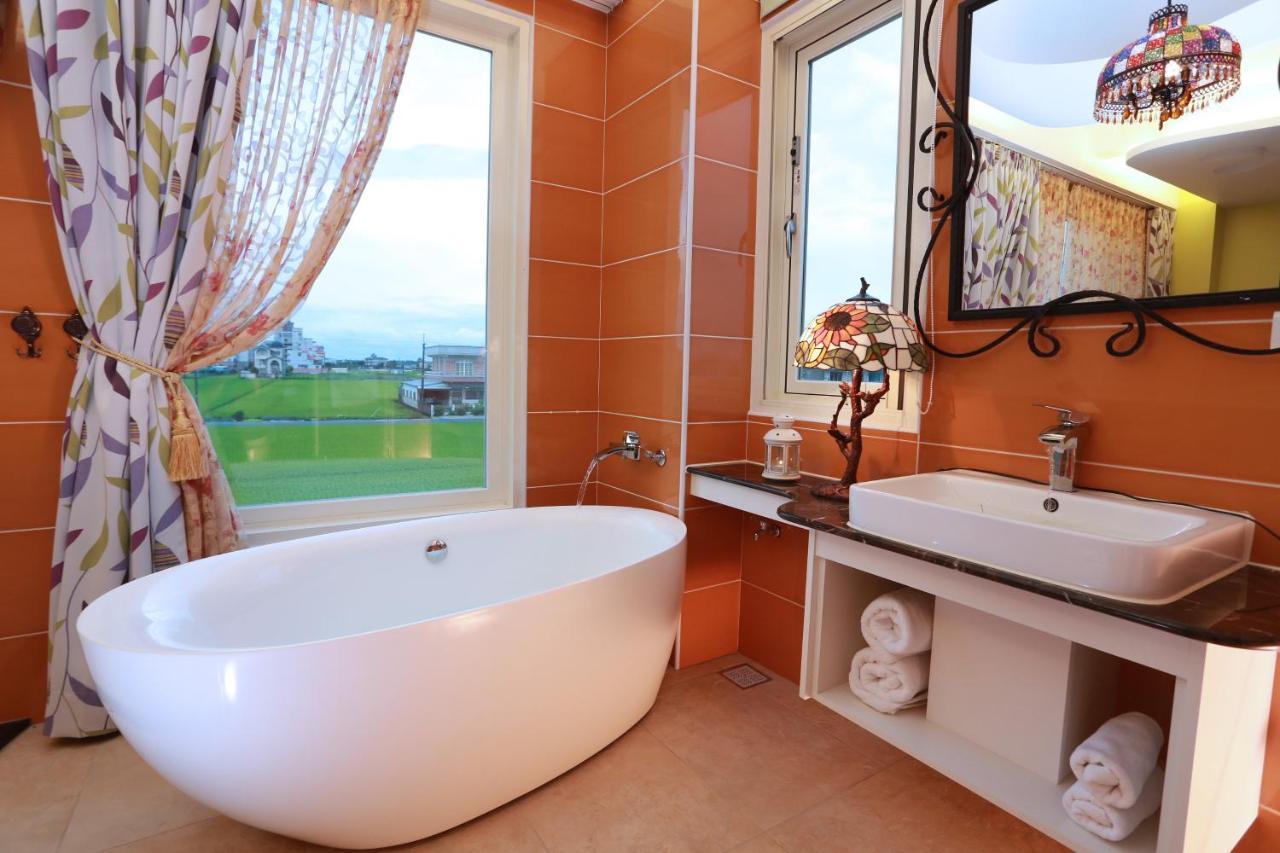 Jane Castle Bed & Breakfast อู่เจี๋ย ภายนอก รูปภาพ