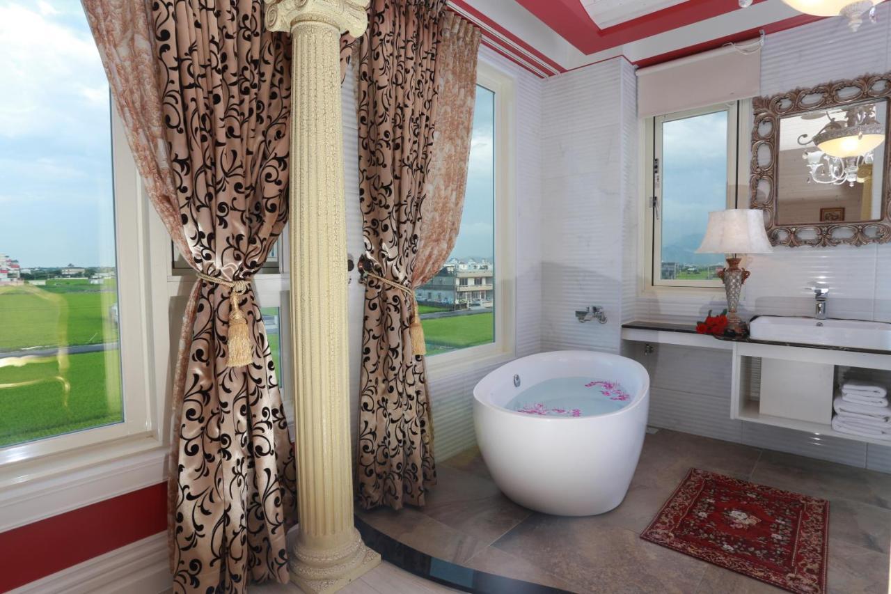 Jane Castle Bed & Breakfast อู่เจี๋ย ภายนอก รูปภาพ